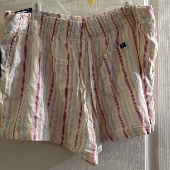 Gap linen shorts size XXL NWT - Picture 3 of 5
